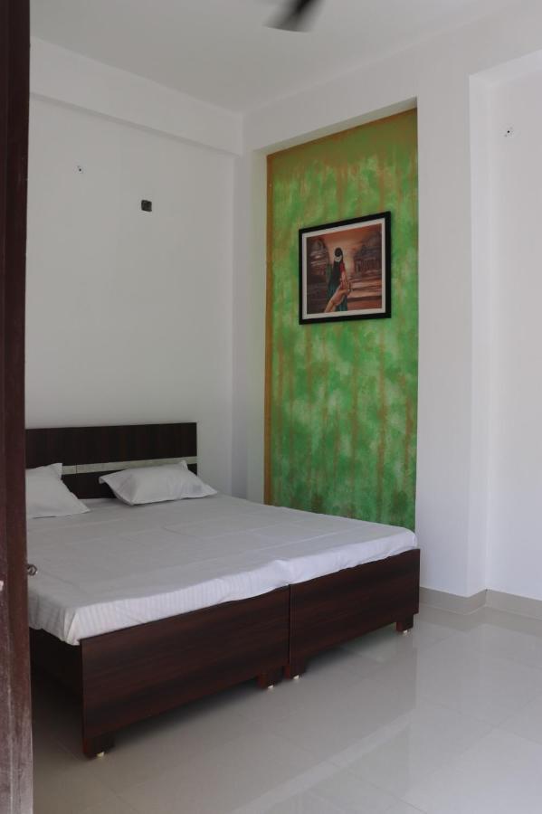 Aashiyana Home Stay Bhopal Eksteriør billede